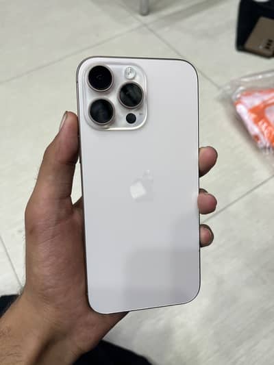 Apple iPhone 16 Pro Max