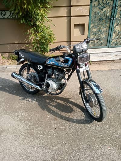 Untied 125