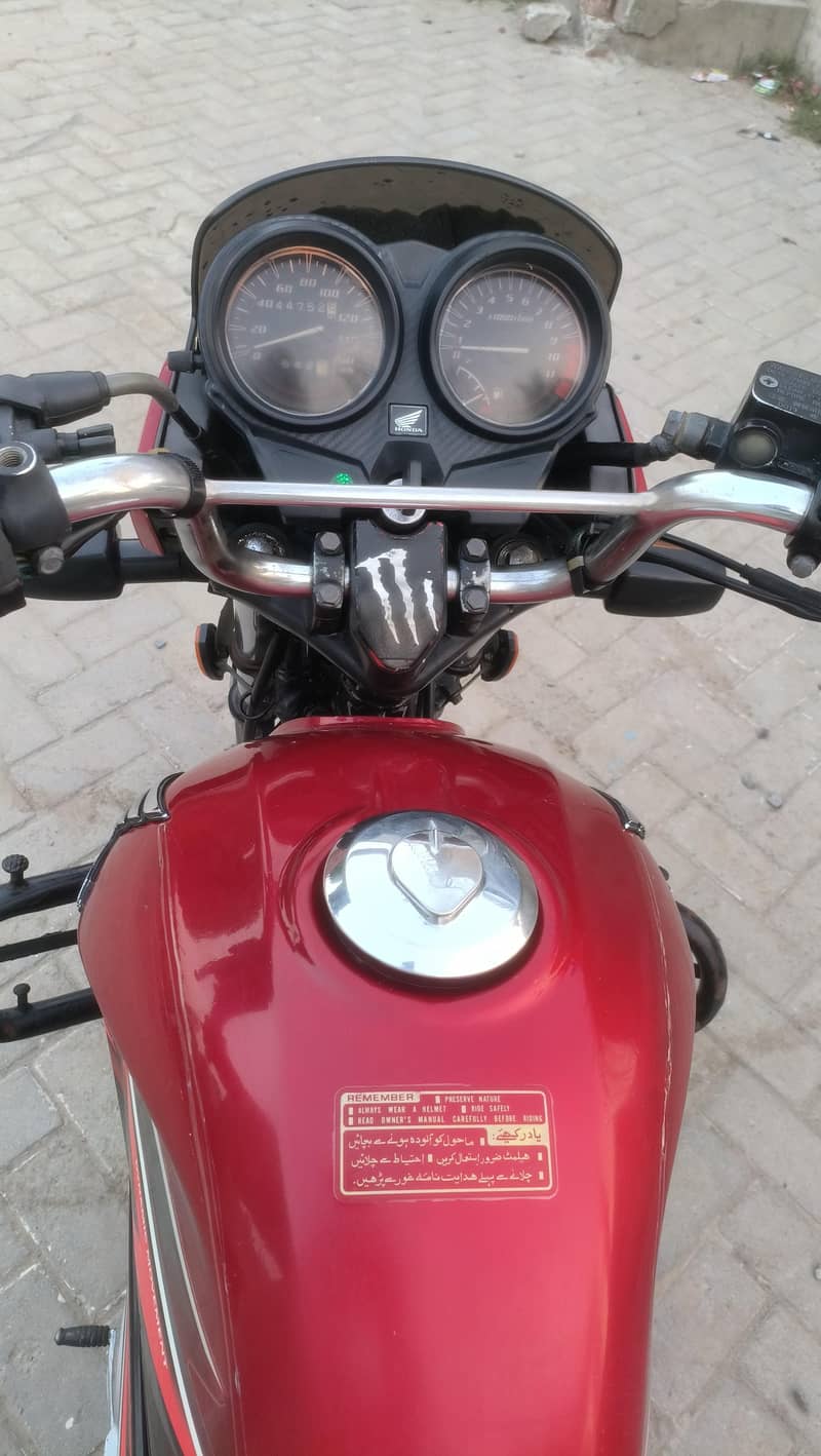 ہنڈا125CBF 5