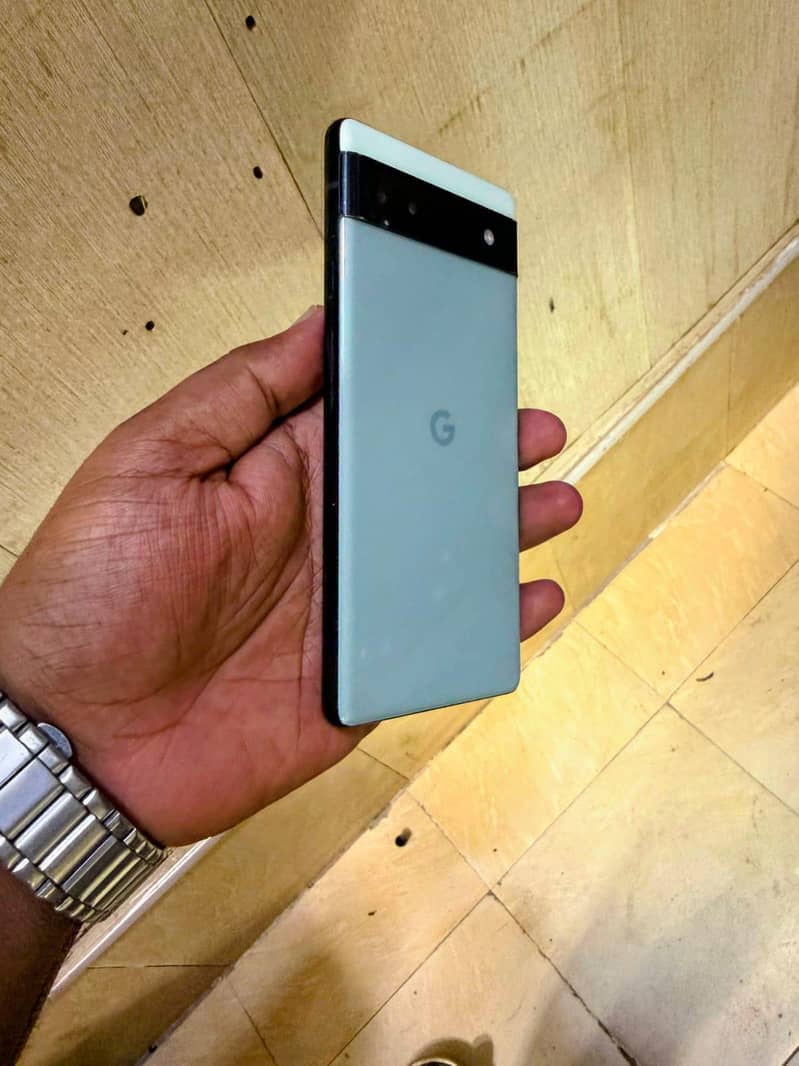 Google Pixel 6a 2