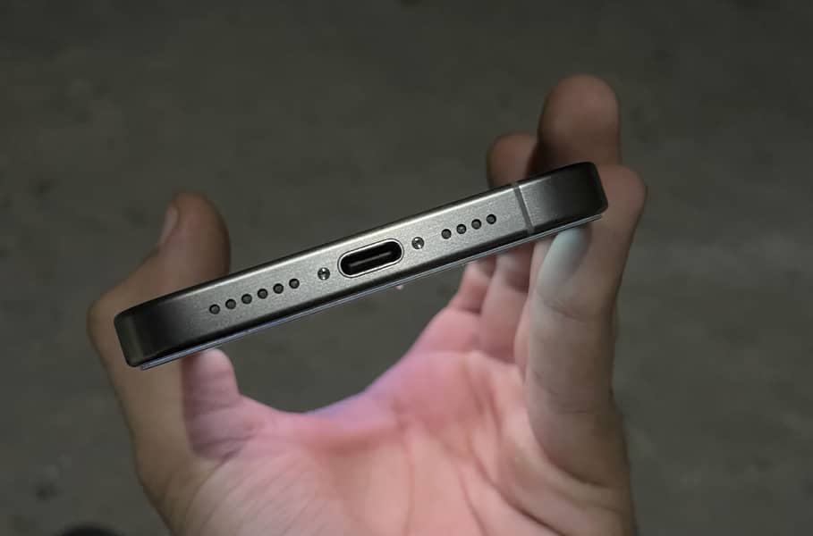 iphone 15 pro max 1