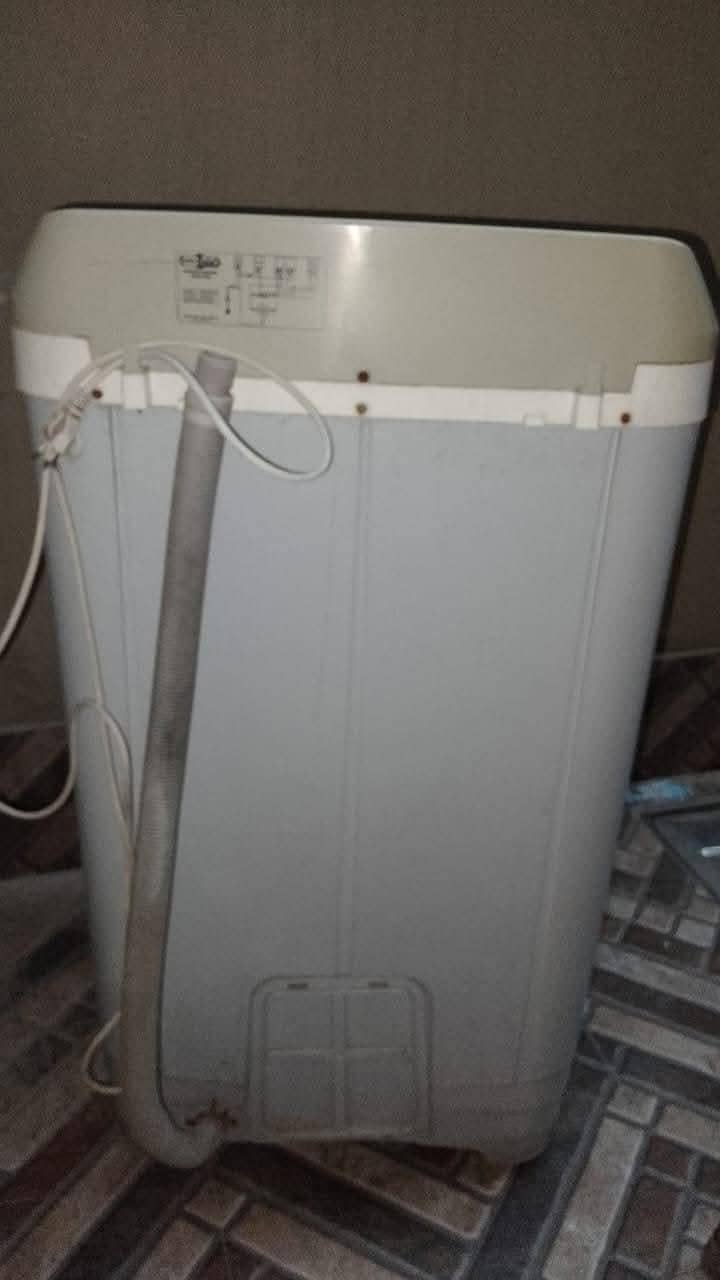 Washing Machine 4