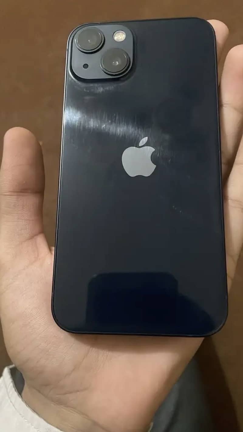 Apple iPhone 13 1