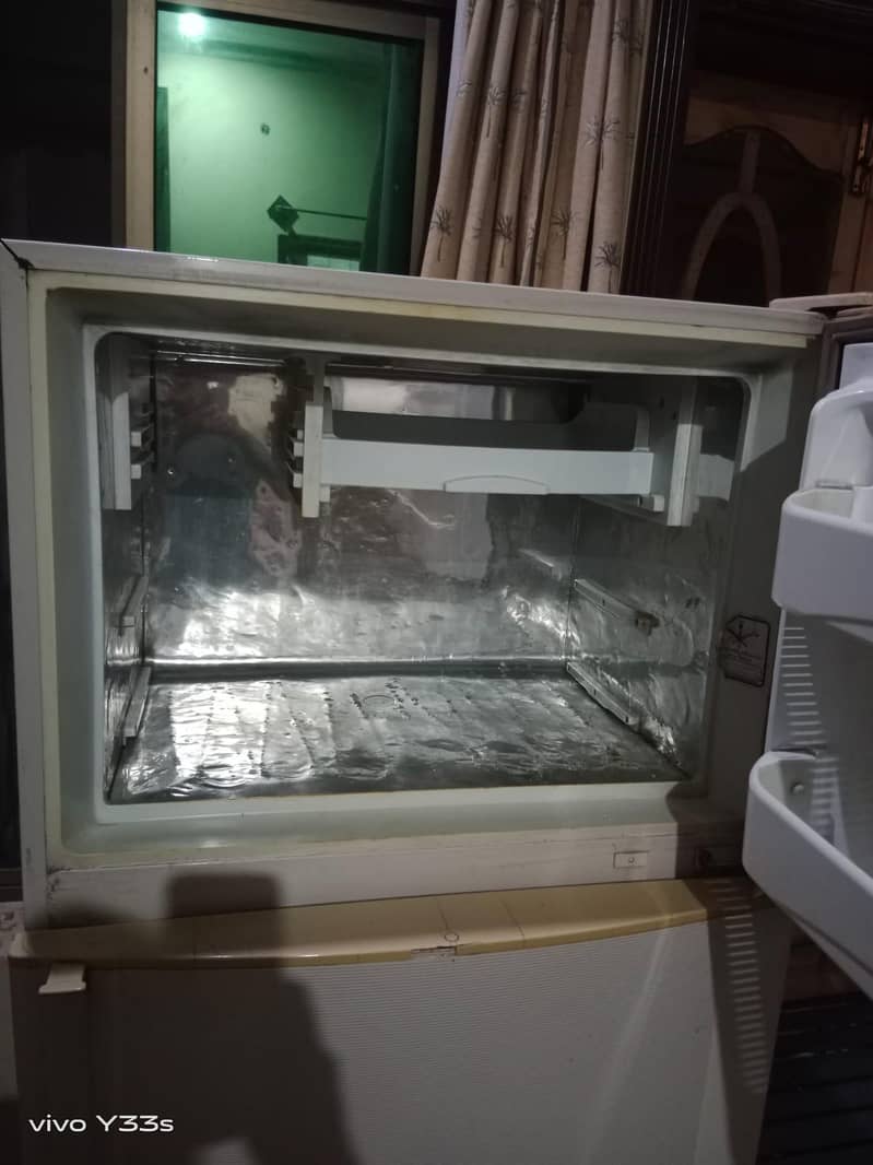 Refrigerator 5