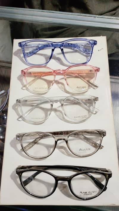 glasses 