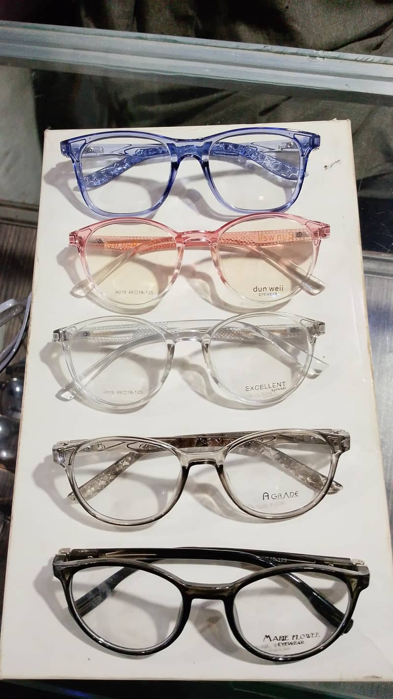 glasses  0
