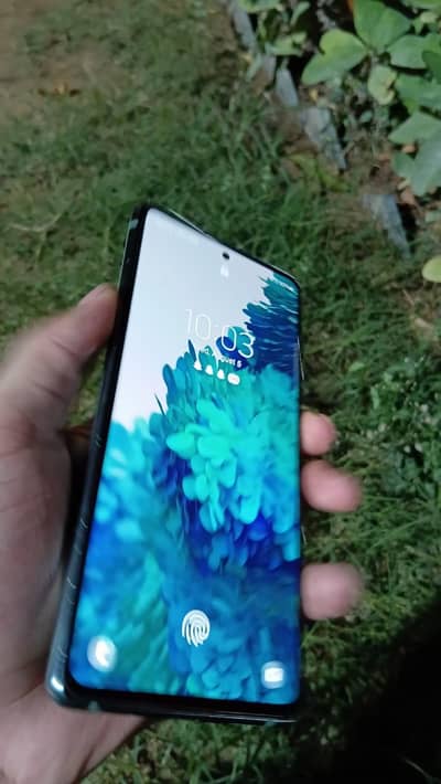 Samsung Mobile S20 FE5g