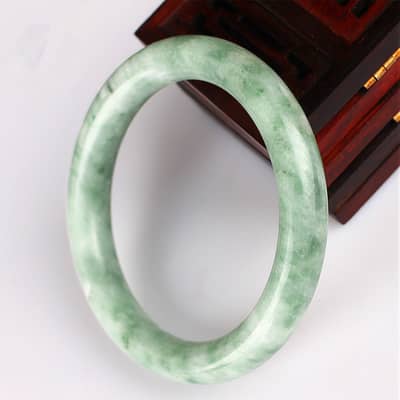 Natural Green Jade Stone Bangle for Women | Premium Polished Jade Brac