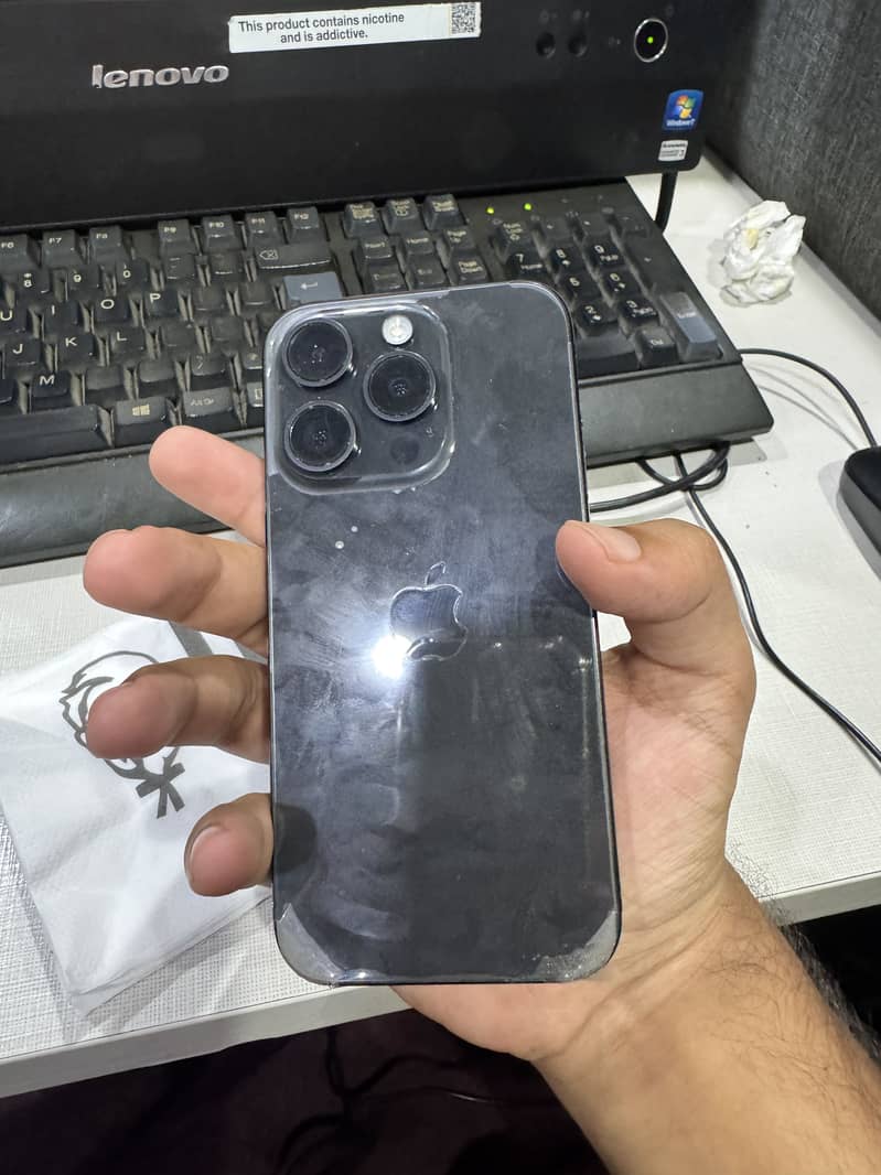 Apple iPhone 15 Pro 6