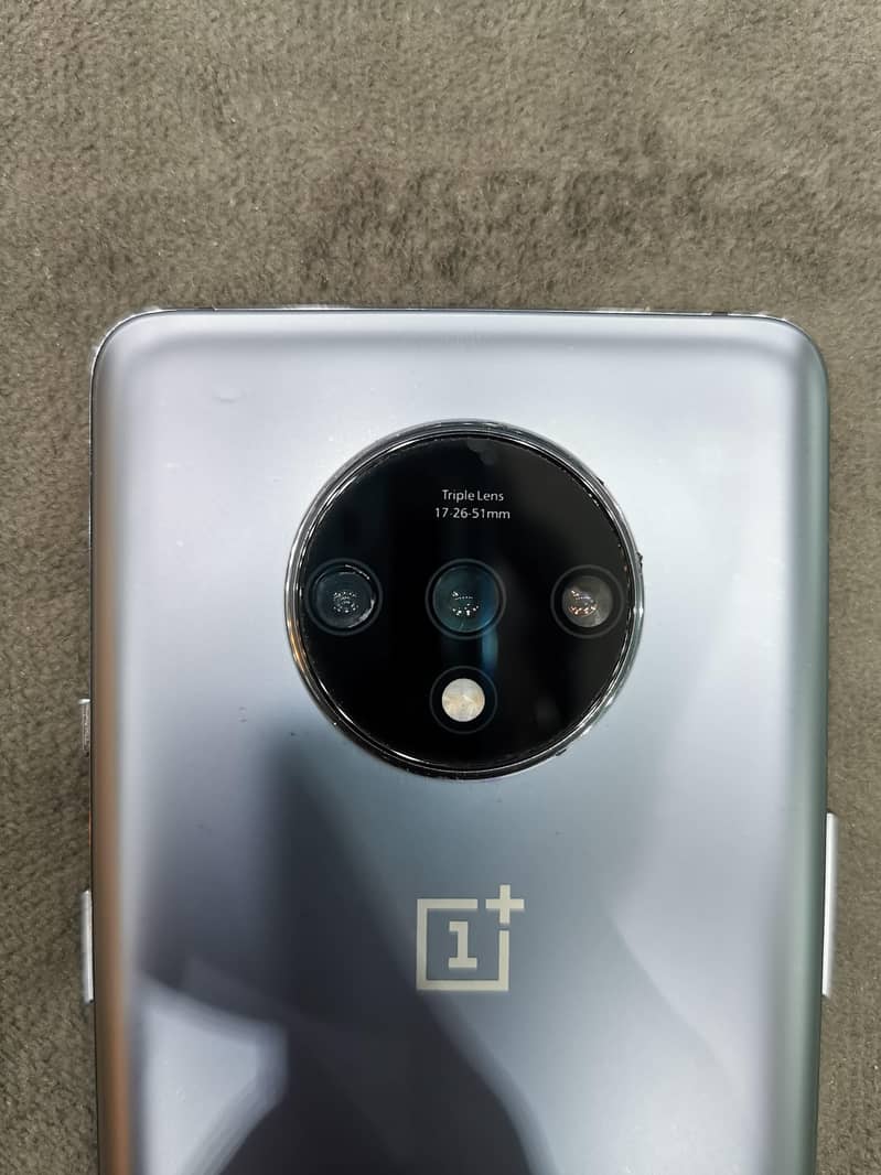 One Plus 7T 6