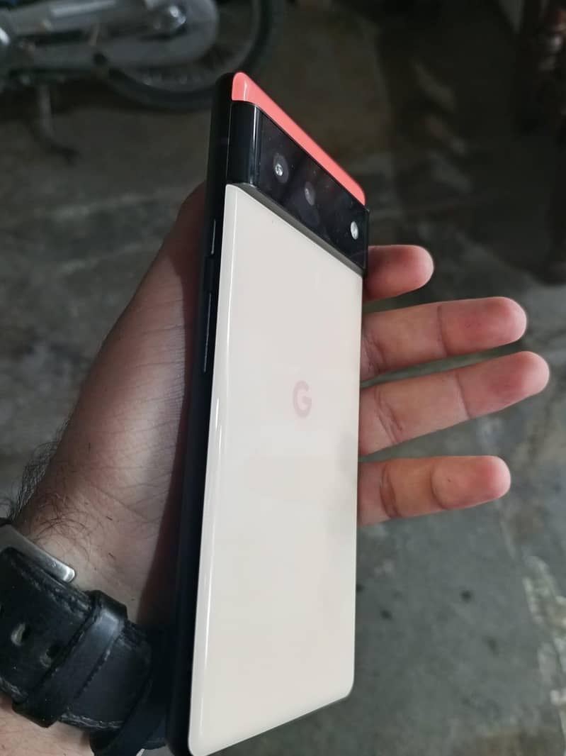 Google Pixel 6 2