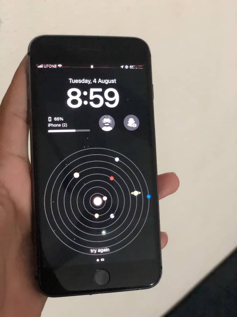 Apple iPhone 8 Plus 1