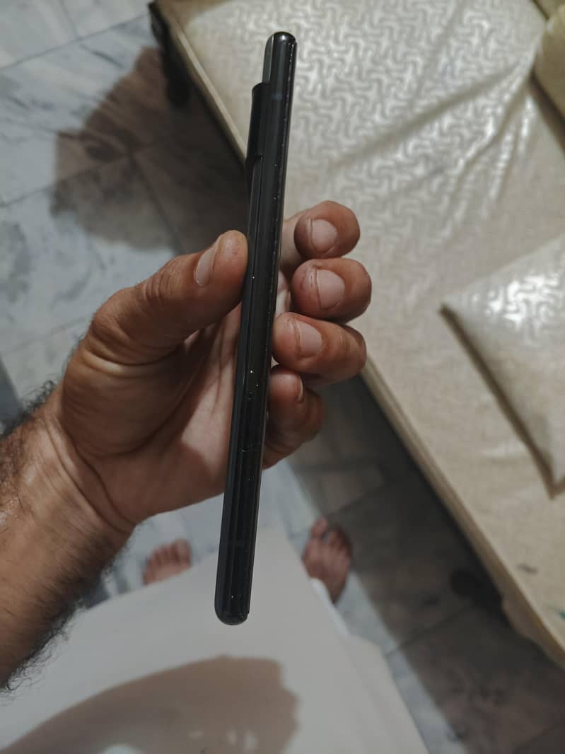 Google Pixel 6 Pro 2