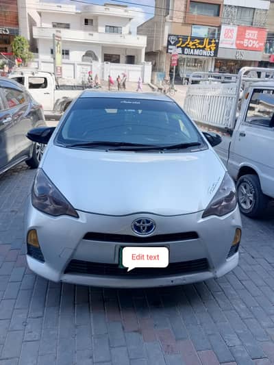 Toyota Aqua 2012. . S pekge Hy . Chabi Start hy