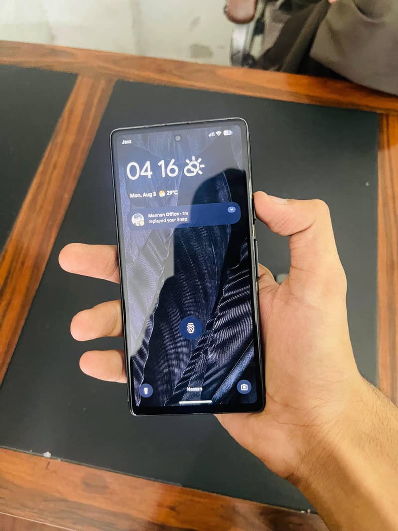 Google Pixel 7a 1