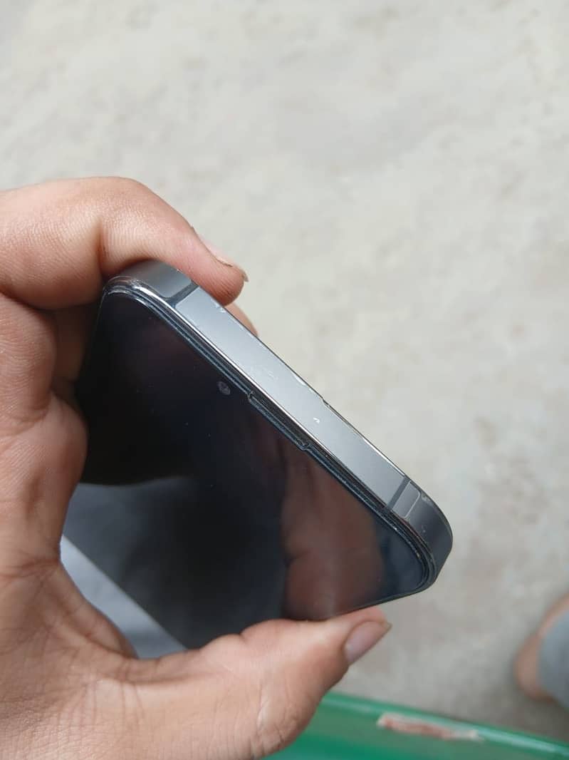 Apple iPhone 13 Pro 5