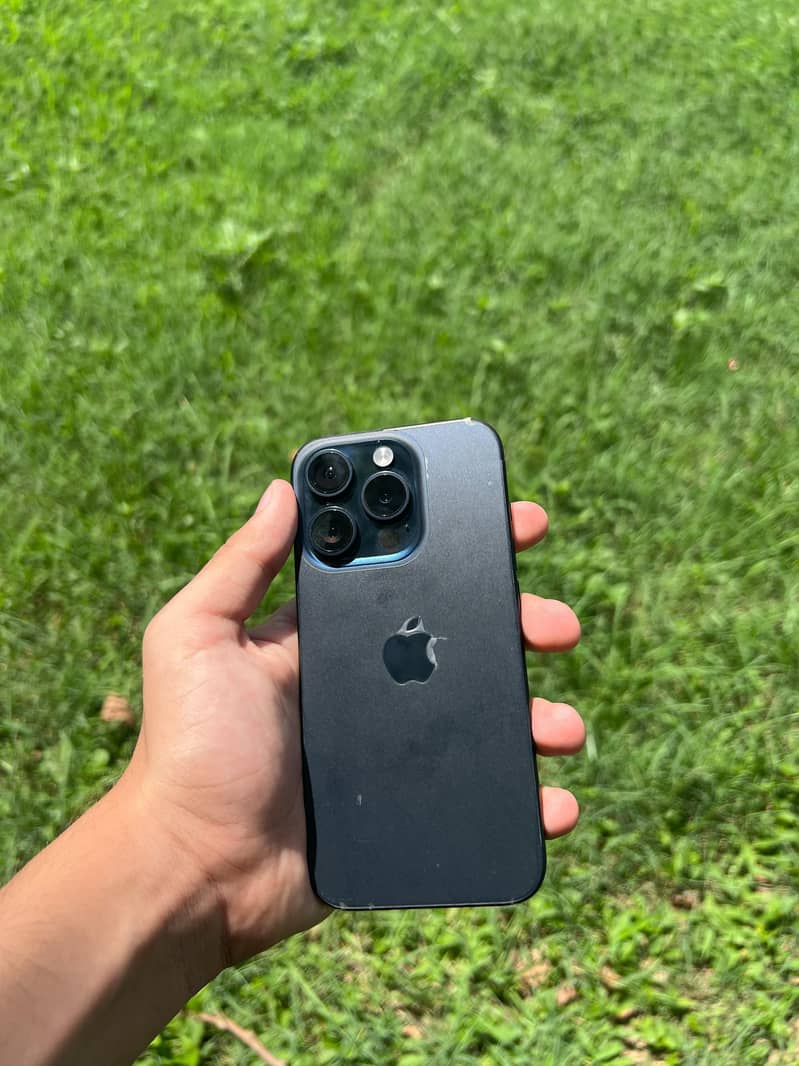 Apple iPhone 15 Pro 5