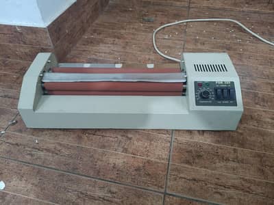 FGK 320 Laminator