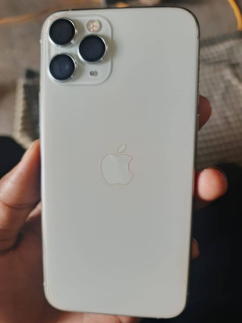Apple iPhone 11 Pro 0