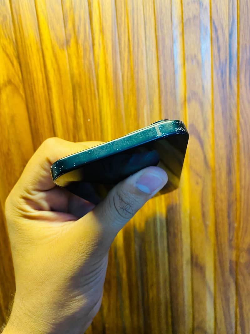 iPhone 15 1