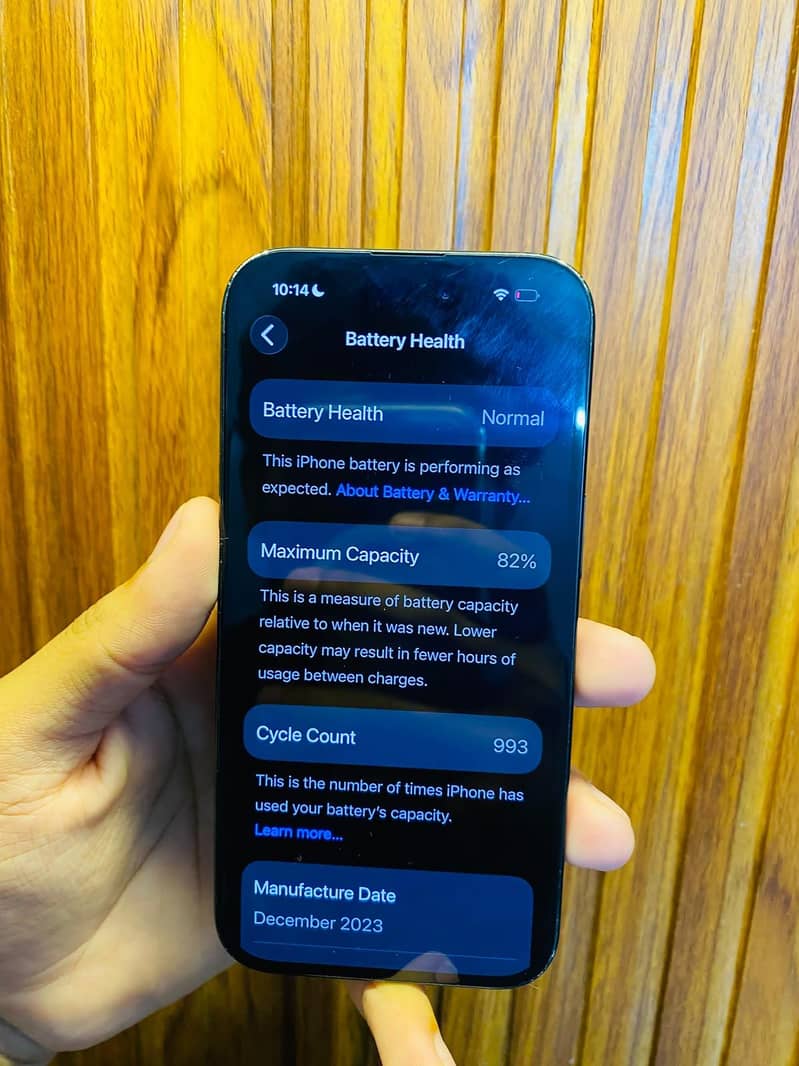 iPhone 15 10
