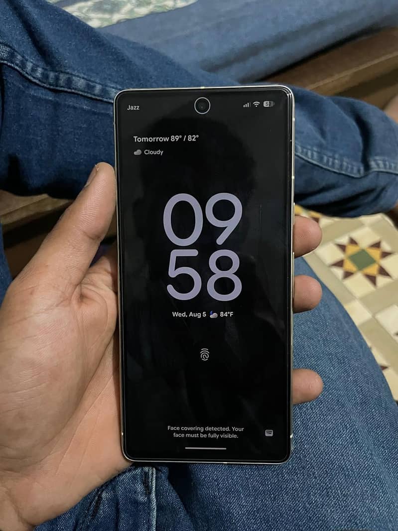 Google Pixel 7 4