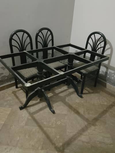 dinning table