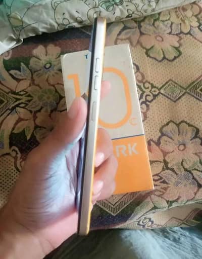 Tecno Spark 10C