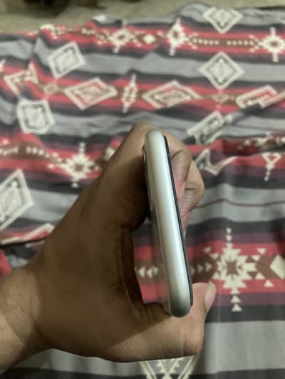 Apple iPhone 11 dual PTA