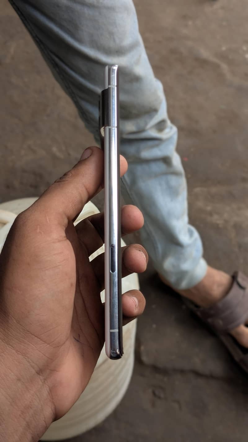 Google Pixel 7 Pro 2
