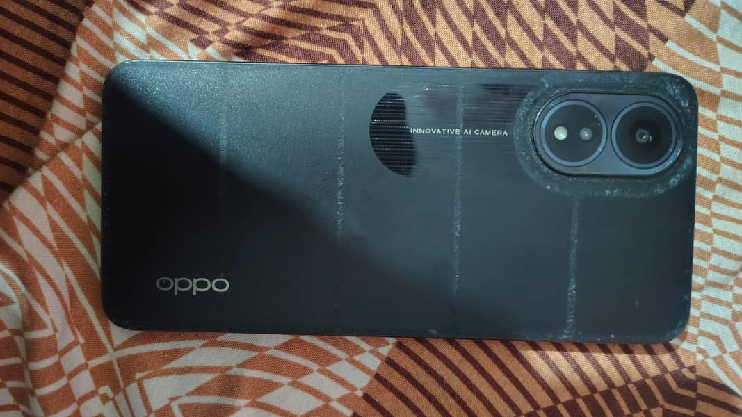 OPPO A78 1