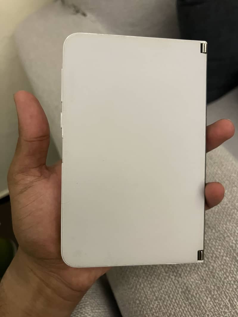 Microsoft Surface Duo 3