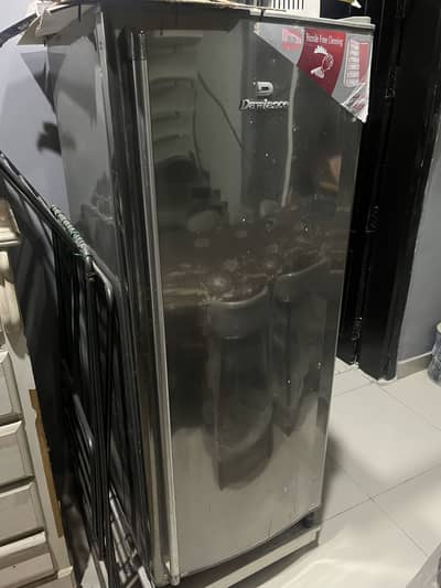 dawlance tower freezer