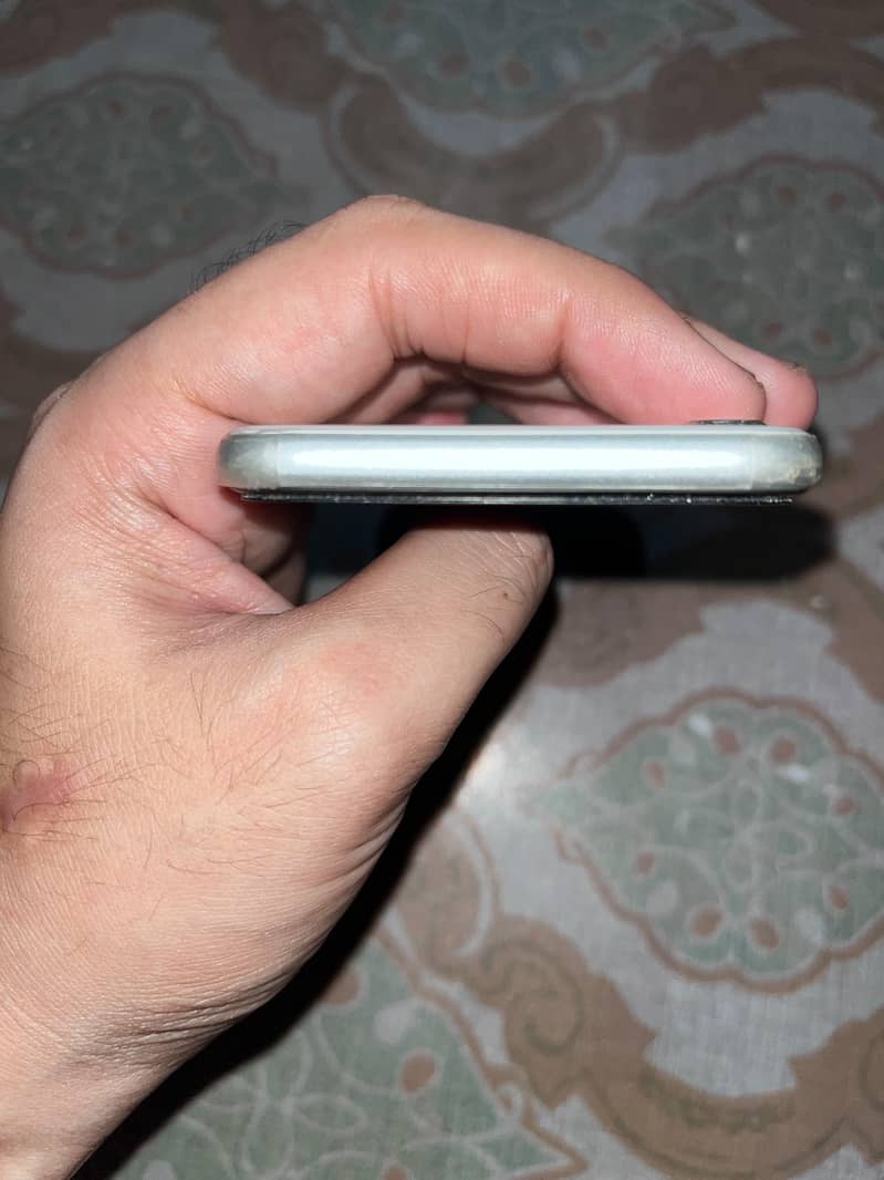 Apple iPhone SE 2