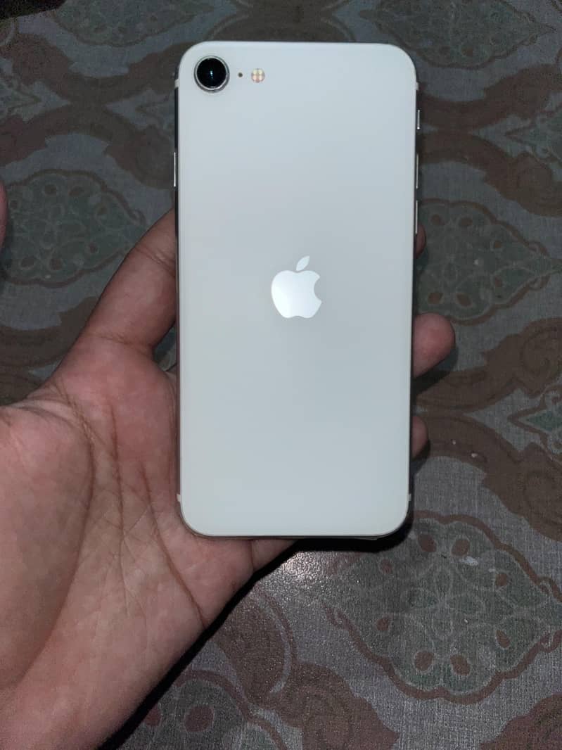 Apple iPhone SE 4