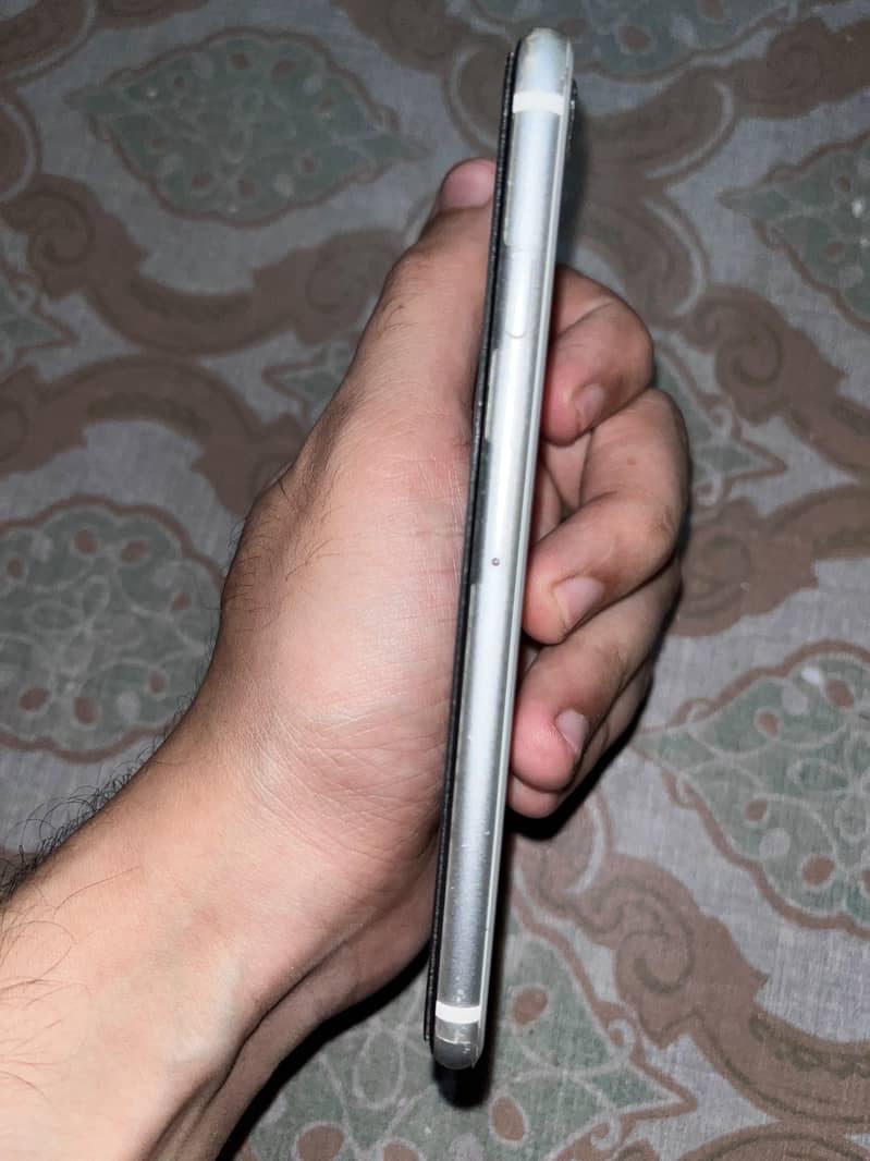Apple iPhone SE 5