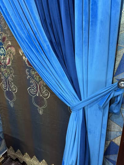 Like Brand New Small Single Curtains set for sale