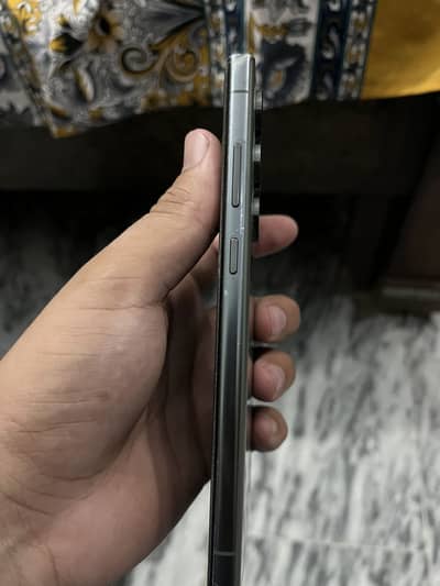 Samsung Mobile S23 Ultra 12/512 with box