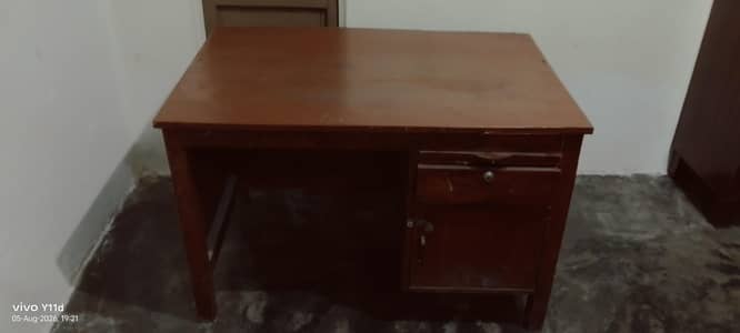 3 office table for sell