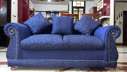 Clean sofa set