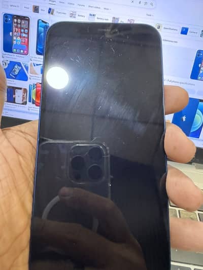 Apple iPhone 12