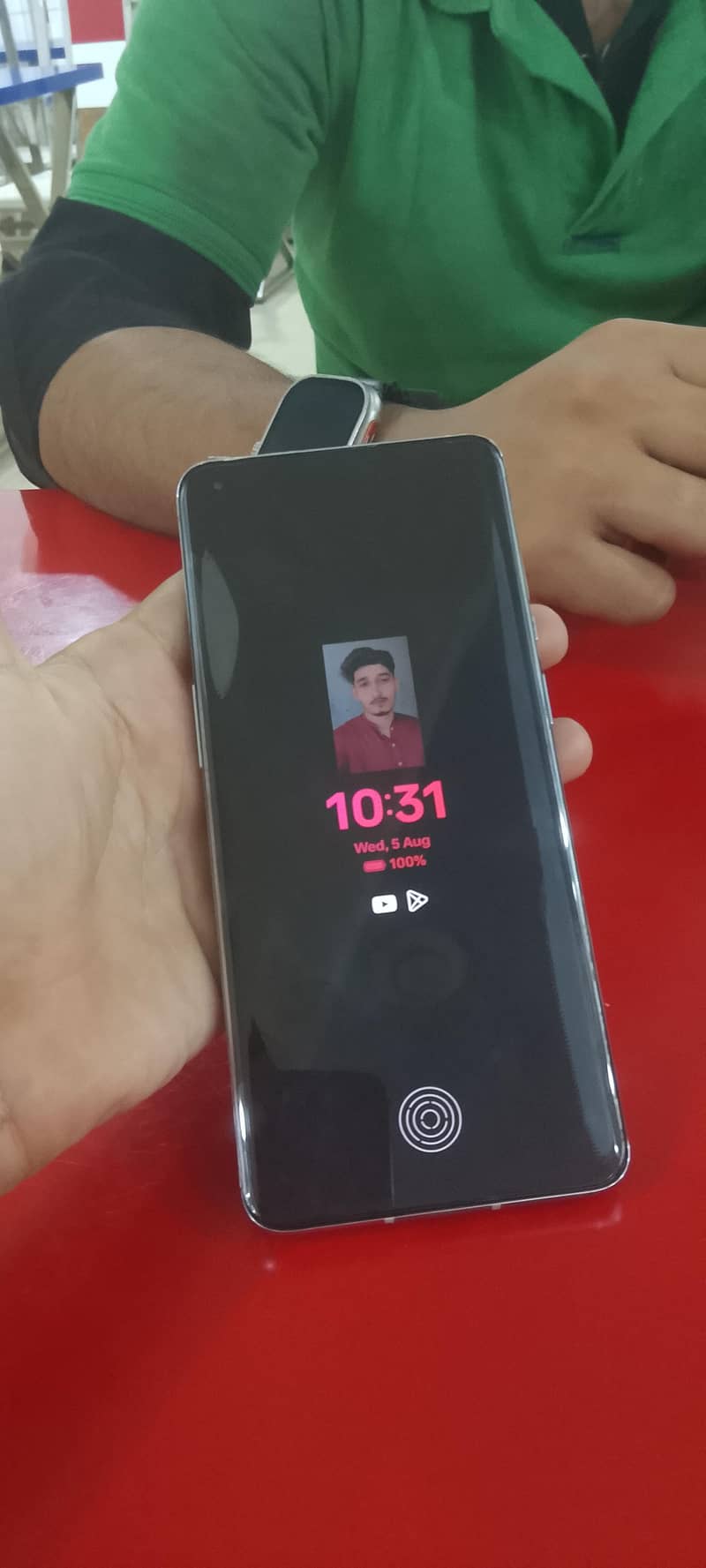 One Plus 9 Pro 5