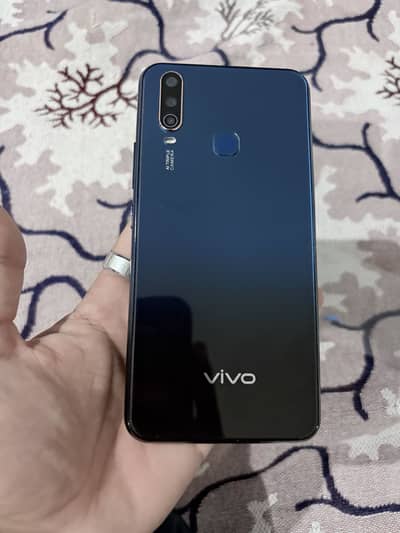Vivo y17 8/256GB 10/10 condition 03135733102