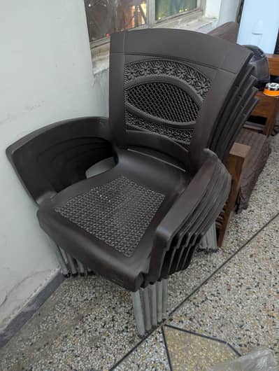 chairs plastic dining chairs