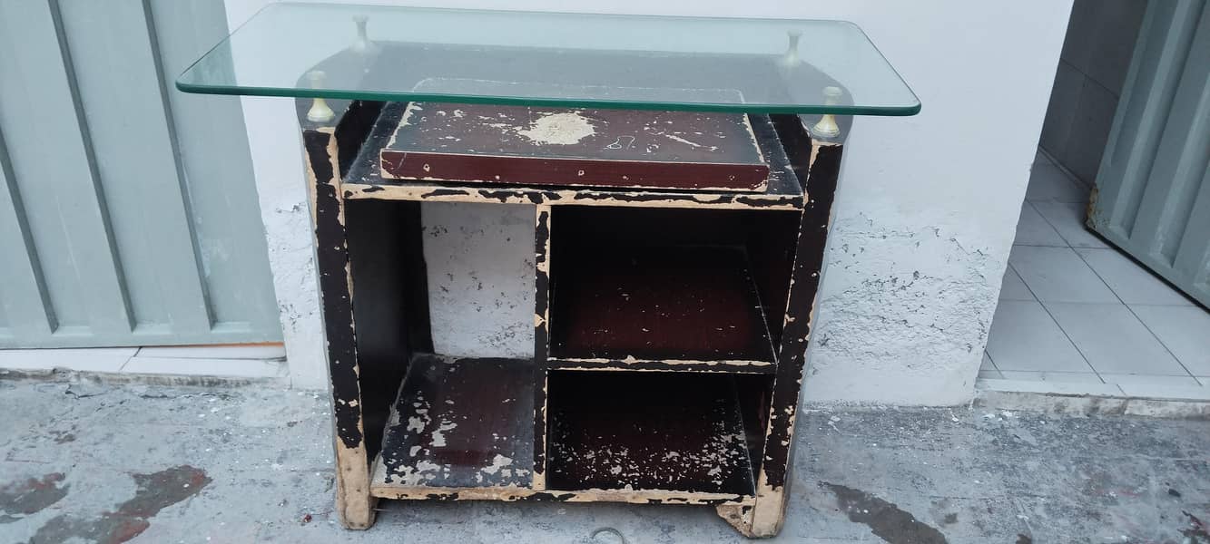 computer Table 0