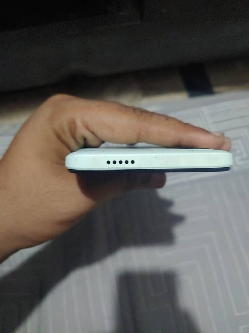 Xiaomi Redmi A2 Plus 3