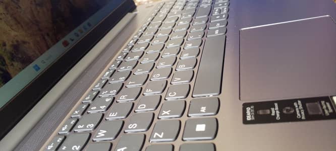 Lenovo IdeaPad slim 3 | 13 Gen i5-13420H | 8GB ram 512GB SSD | Brand n