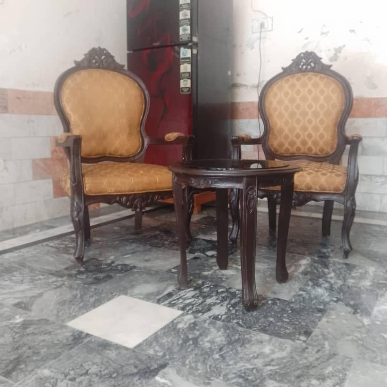 chairs and table 0