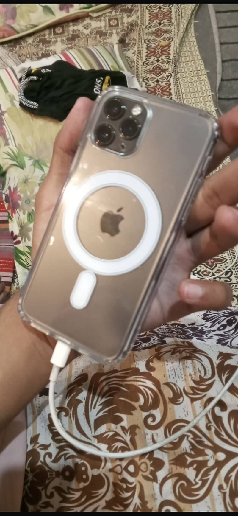 Apple iPhone 11 Pro 2