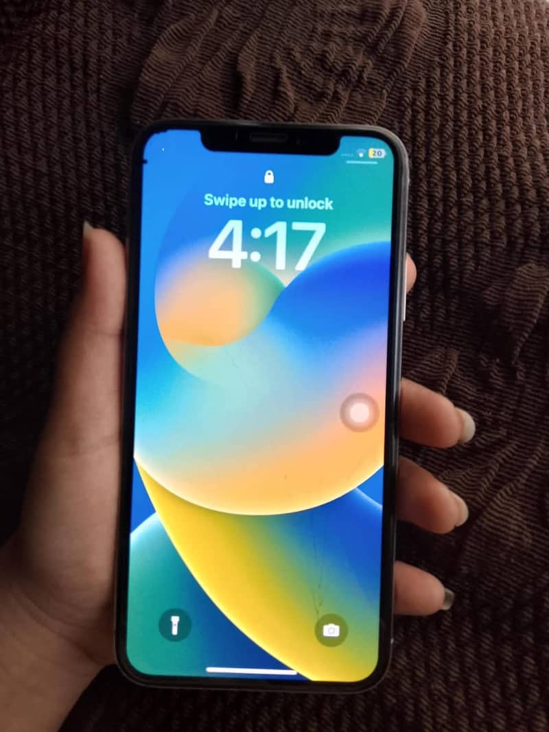 Apple iPhone X 3